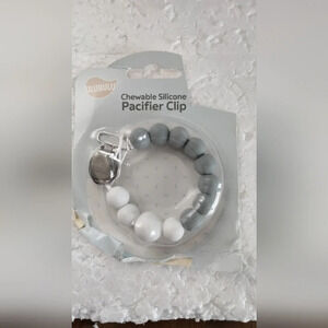 Ulubulu Chewable Silicone Pacifier Clip Gray/White Unisex